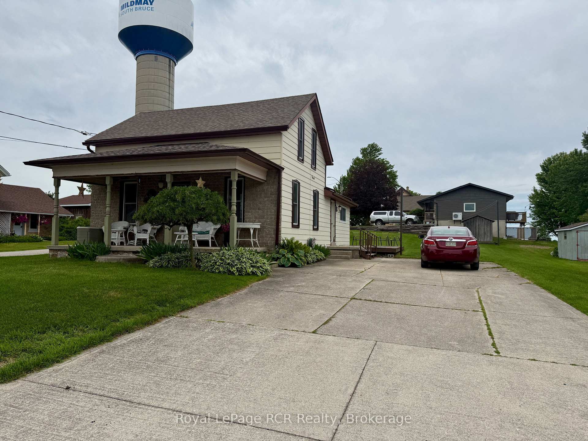 Property photo 2